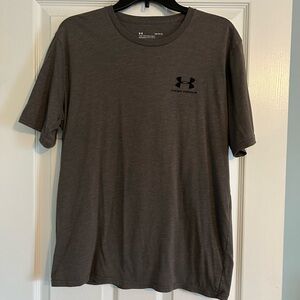 Under Armour Men's Dark Gray Tee